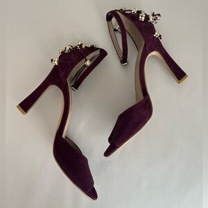 💕 BCBGMaxAzria | Burgundy Suede Diamond Back Heels Size Euro 37.5 US 8